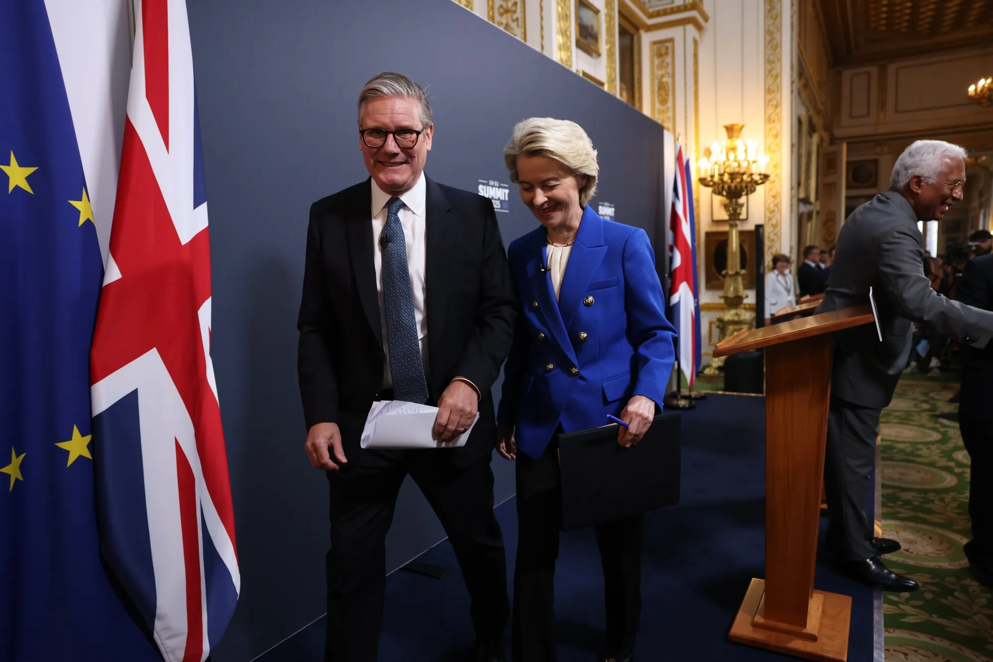 UK prime minister Keir Starmer, left, and European Commission President Ursula von der Leyen