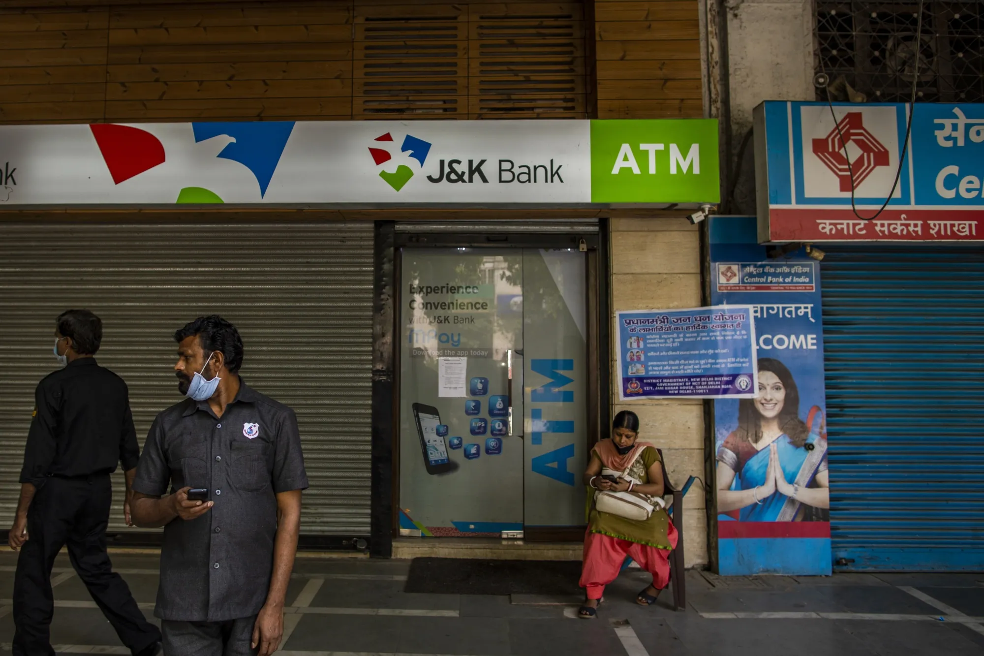 People gather&nbsp;in a near-empty Connaught Place during a partial in New Delhi, on May 14.