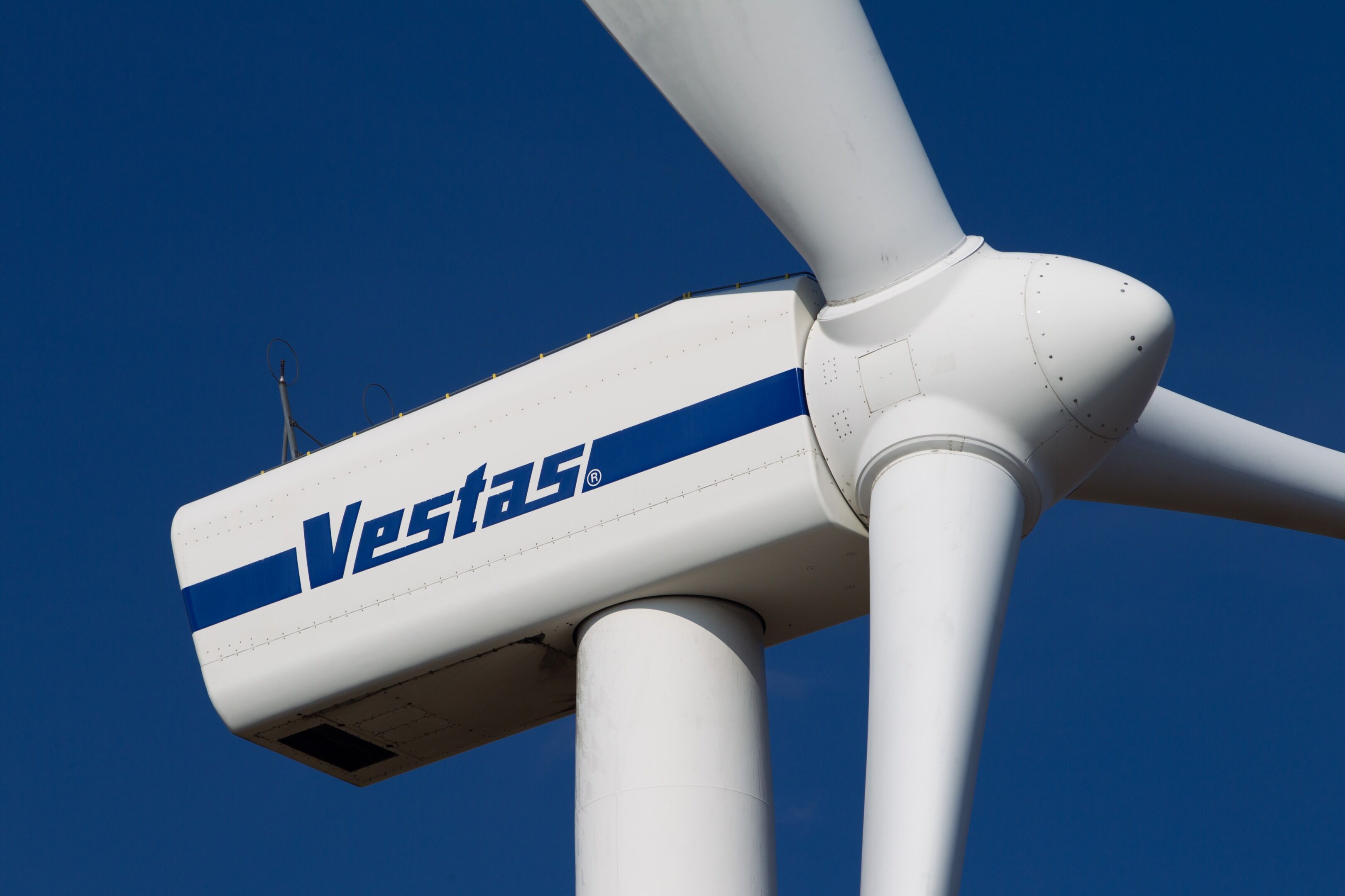 Vestas картинка. Vestas Wind Systems a/s. Ветрогенератор Vestas. Vesta логотип. Vestas Wind Turbine.