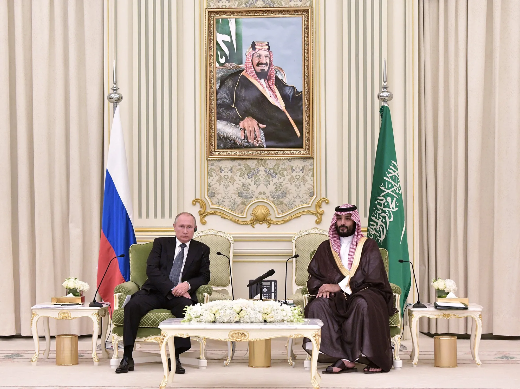 Vladimir Putin, left, with Mohammed bin Salman in Riyadh, Saudi Arabia, in 2019. 