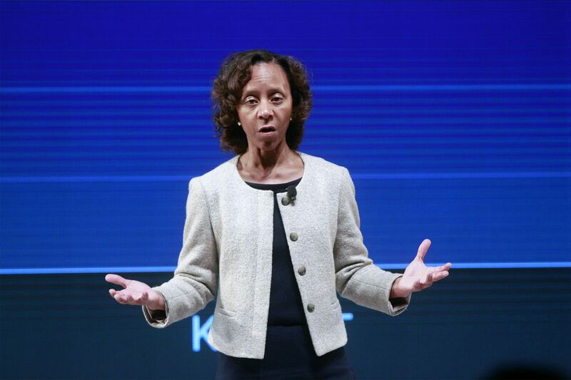 Генеральний директор Google Сундар Пічаї виступає на заході в Делі