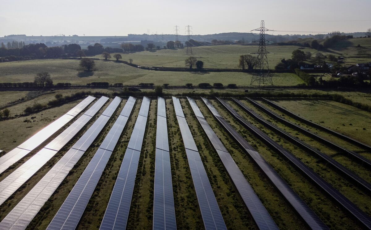 UK Energy Firm That Let Customers Own a Share of a Wind Farm Nears Insolvency