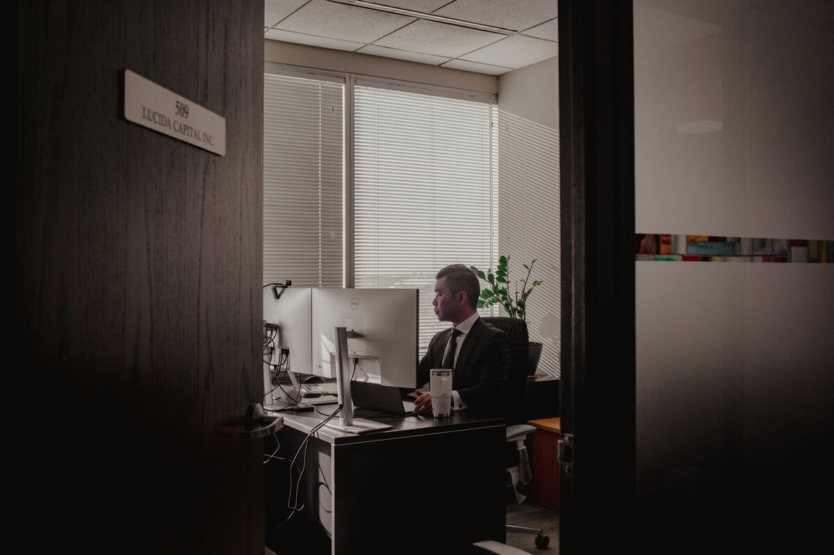 No-Leverage, One-Man Hedge Fund Beats Bay Street With 65% Return