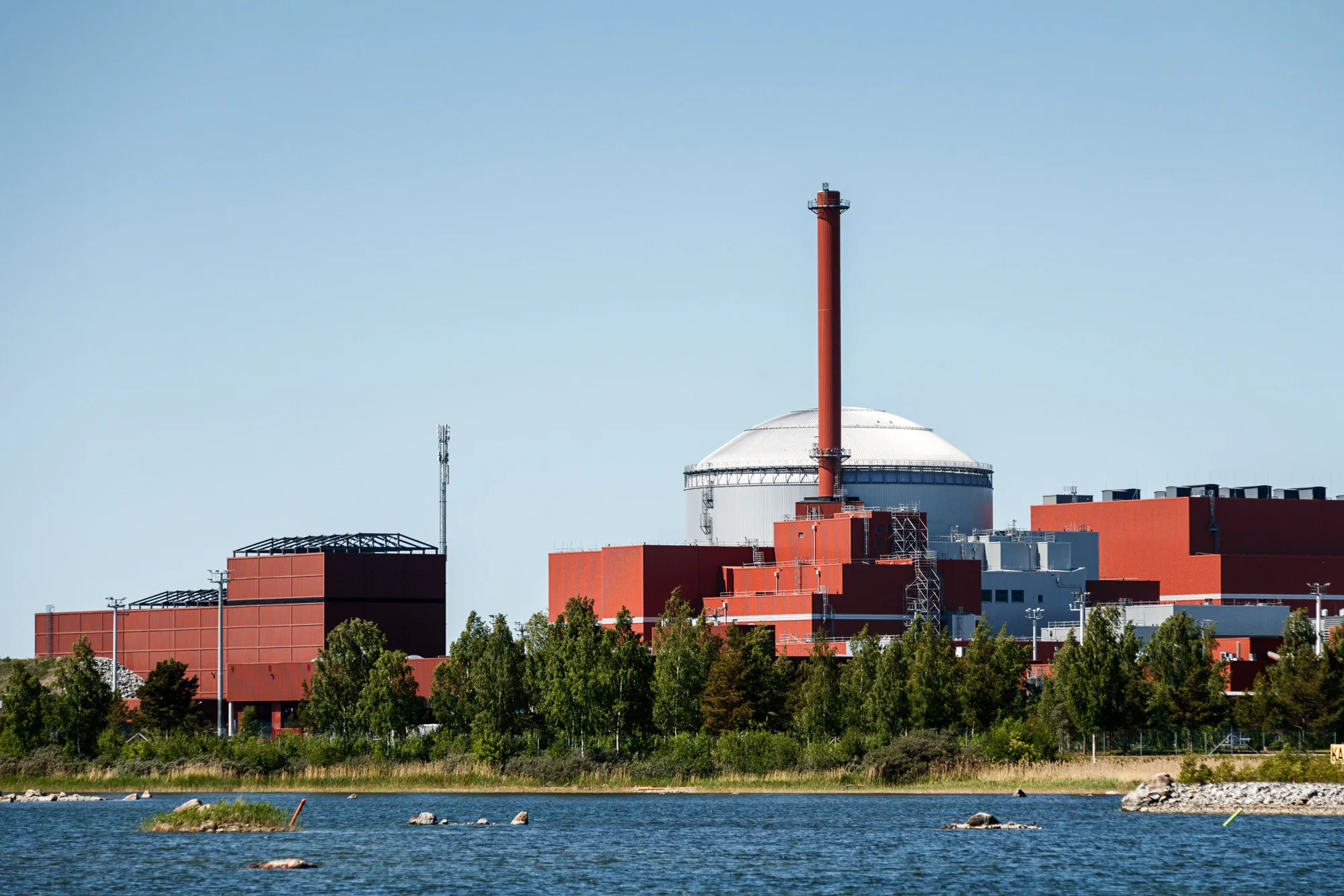 Finland Nuclear Reactor Ready to Start Production Following Power Price  Surge - Bloomberg