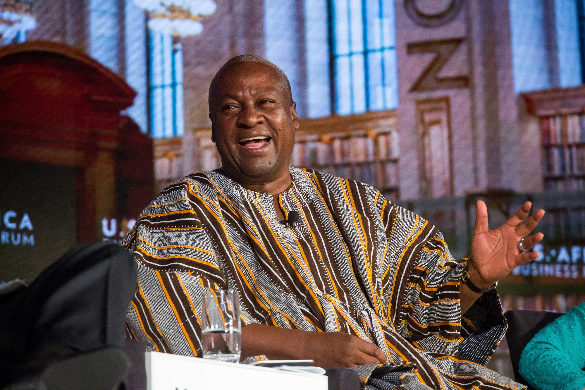 Ghana’s Mahama, Ex-Education Minister Pair Up For December Vote - Bloomberg