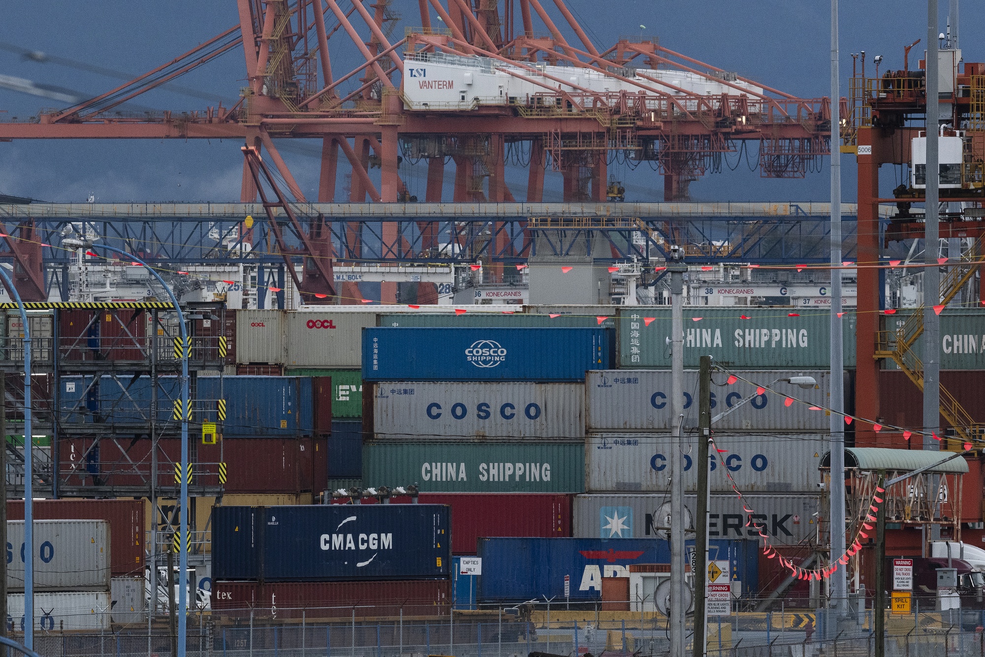 canada-could-issue-order-to-avoid-tariffs-on-u-k-products-bloomberg