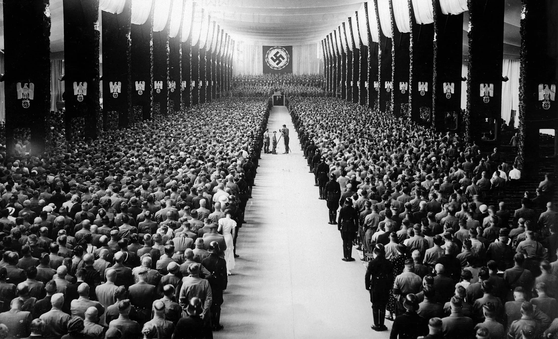 AP Releases In-depth Review of Its Coverage of Nazi Germany - Bloomberg