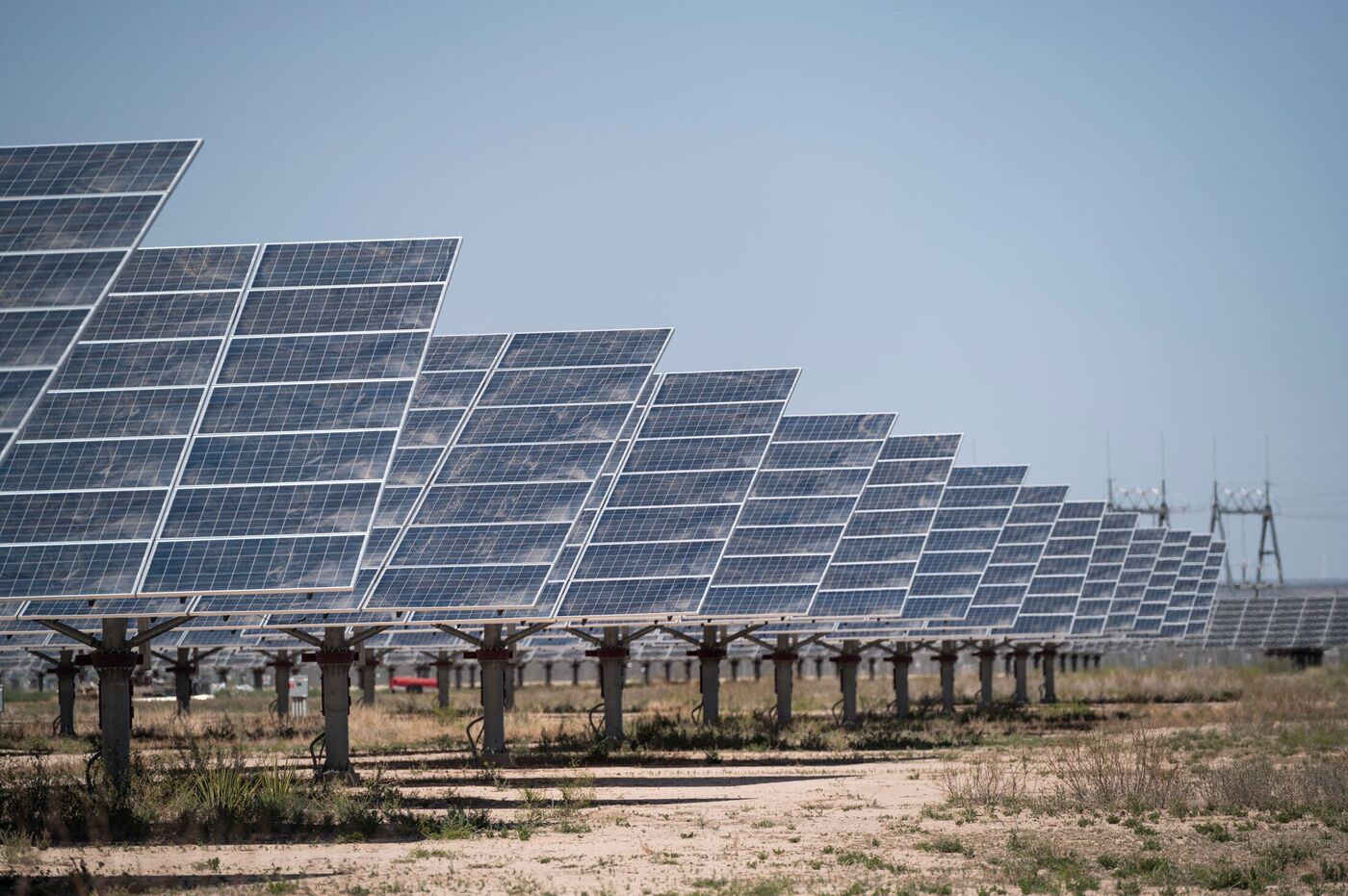 relates to Republicans Fight a Solar Boom That’s Made Texas King of Clean Energy
