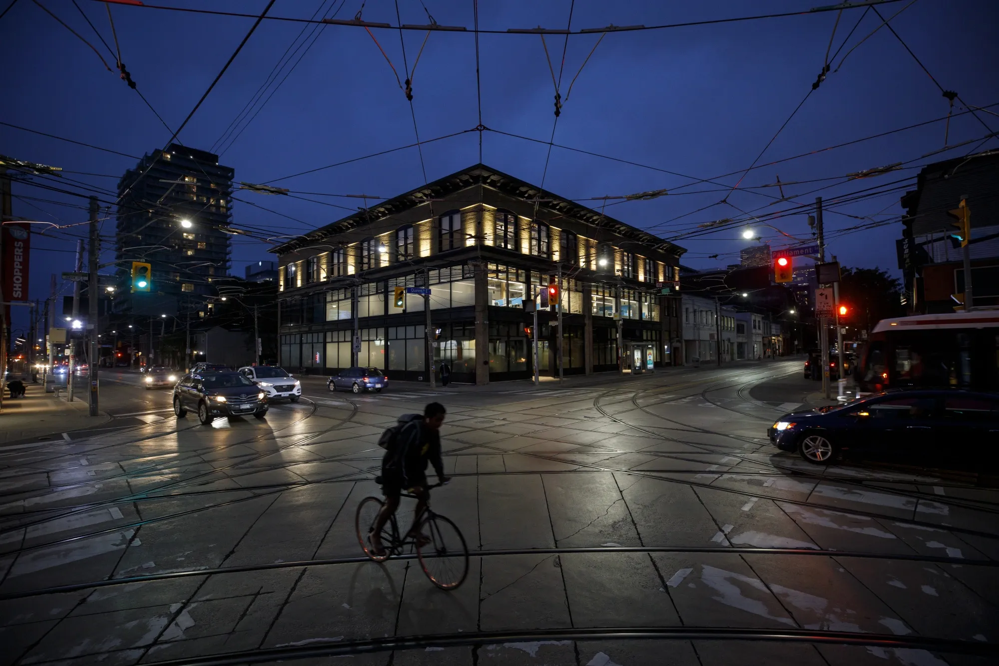 WE Charity’s Toronto headquarters, center, last September. The organization faced an unfamiliar level of scrutiny after Trudeau’s government in June announced WE had received a&nbsp;no-bid contract to distribute pandemic aid.