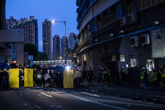 Hong Kong Braces for More Unrest After Saturday’s Clashes