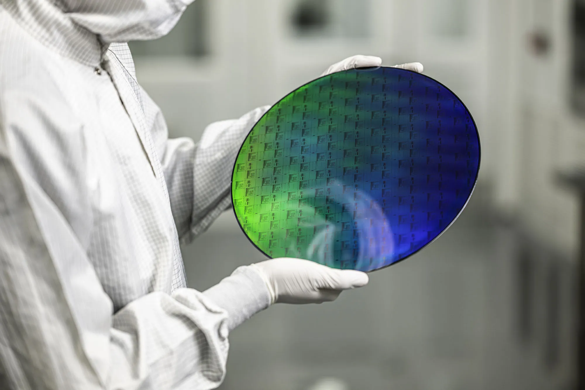 PsiQuantum’s silicon photonic quantum chipset.&nbsp;Omega.