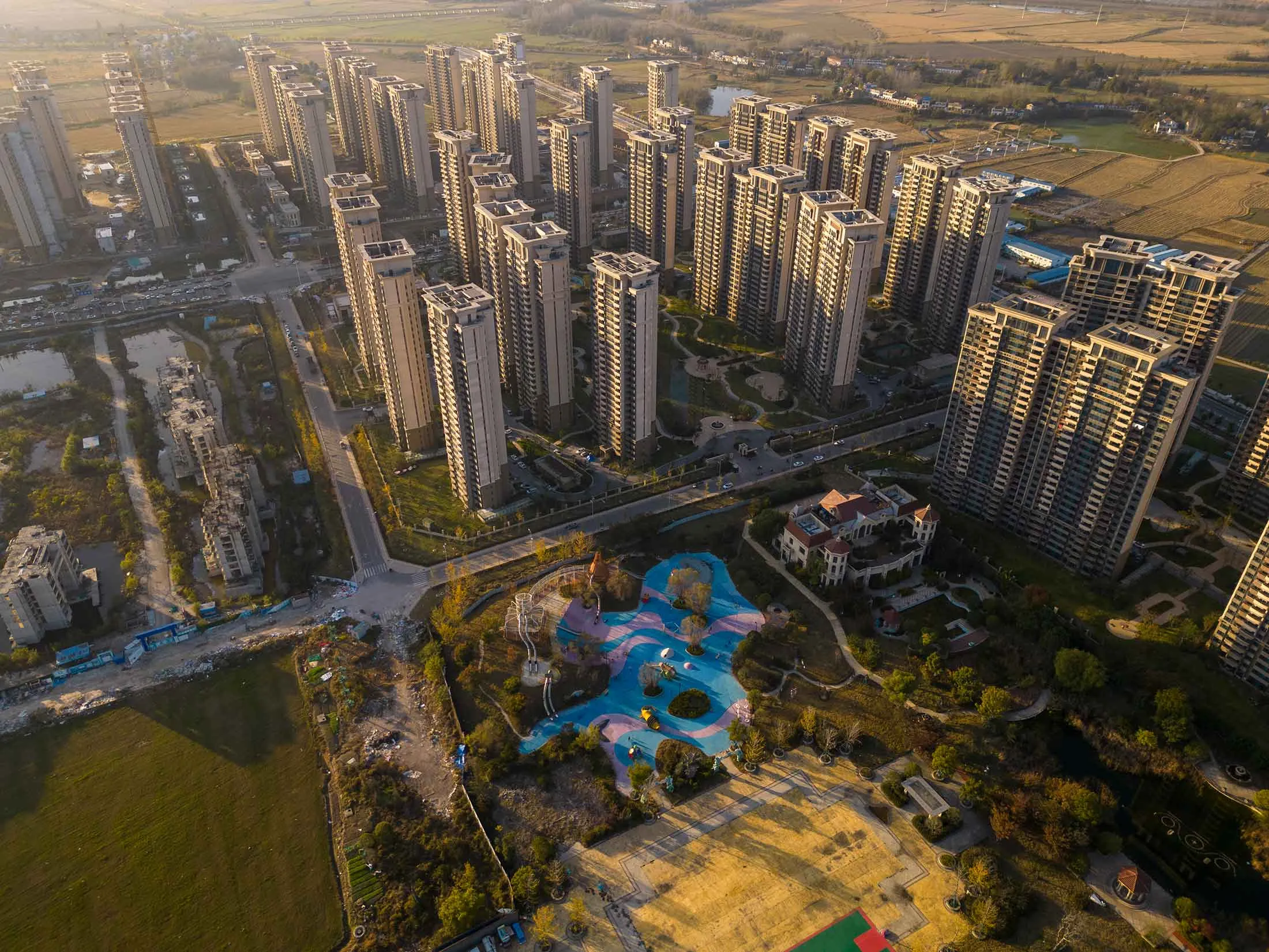 The End of the Debt Bubble Has Put the Chinese Dream On Hold ...