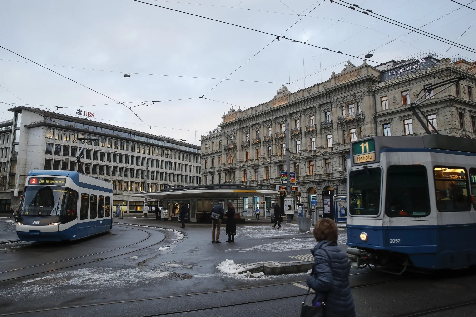 Credit Suisse headquarters are located adjacent&nbsp;to UBS offices on&nbsp;Zurich’s&nbsp;Paradeplatz.