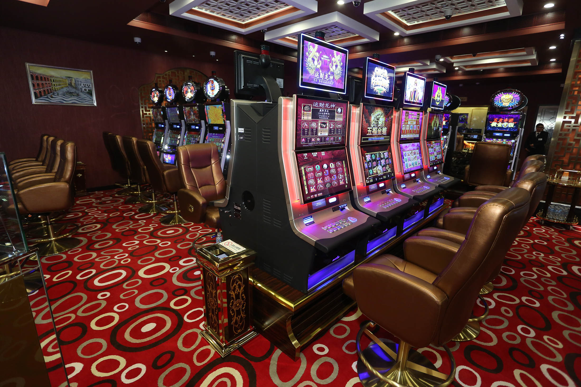 casino game rooms in my area