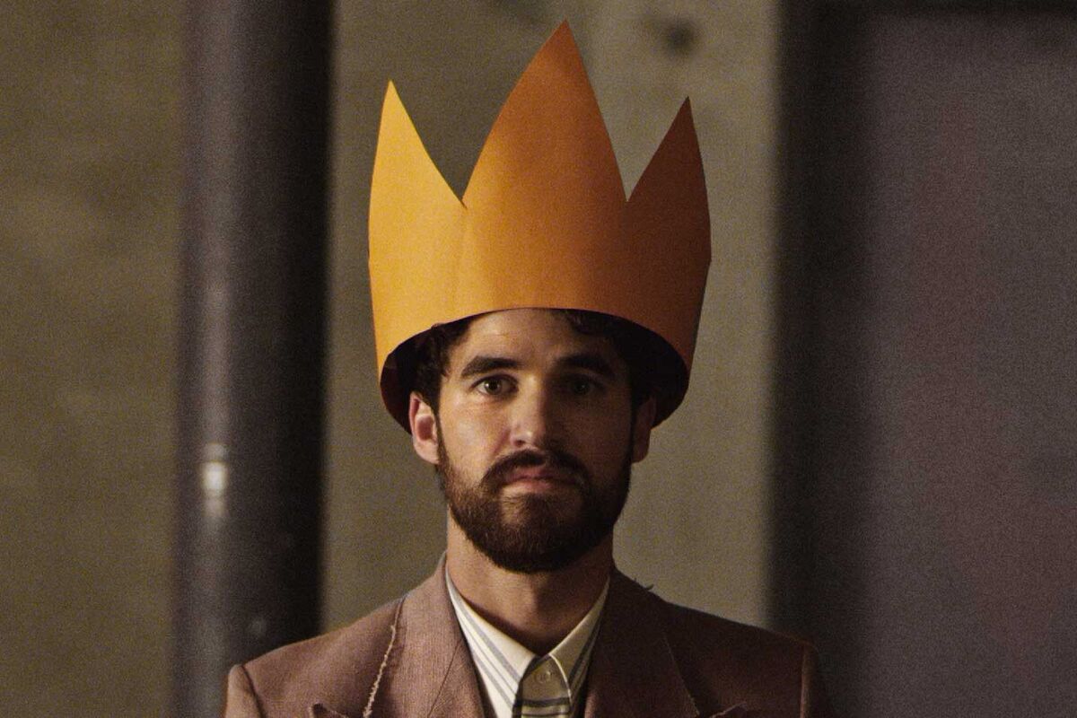 Rufus Wainwright on the Sword of Damocles Video, Politics - Bloomberg