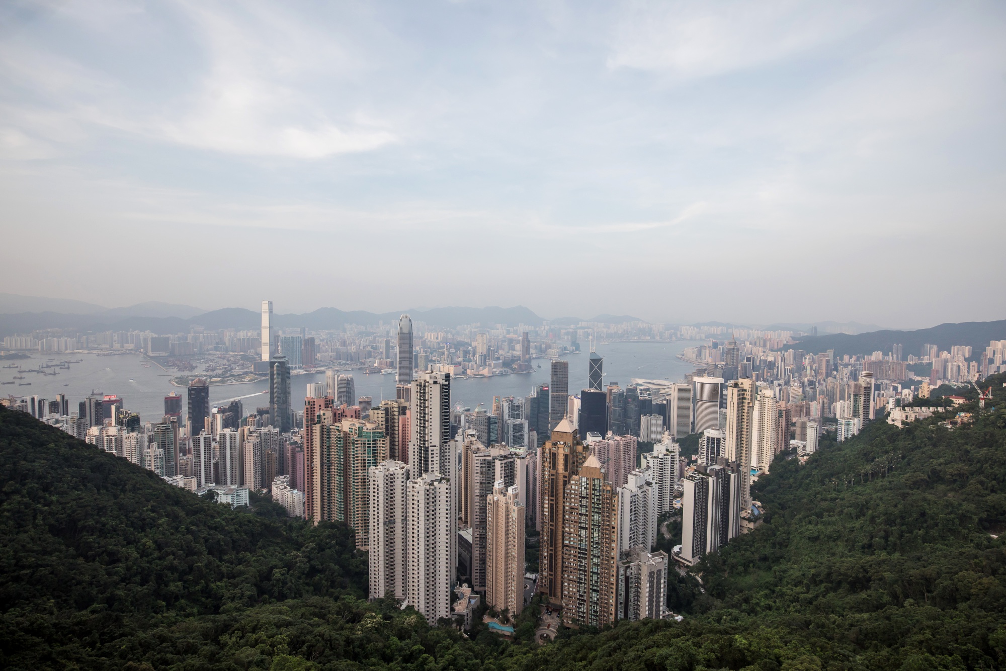 Hong Kong Taps Tycoons to Help Attract Family Offices - Bloomberg