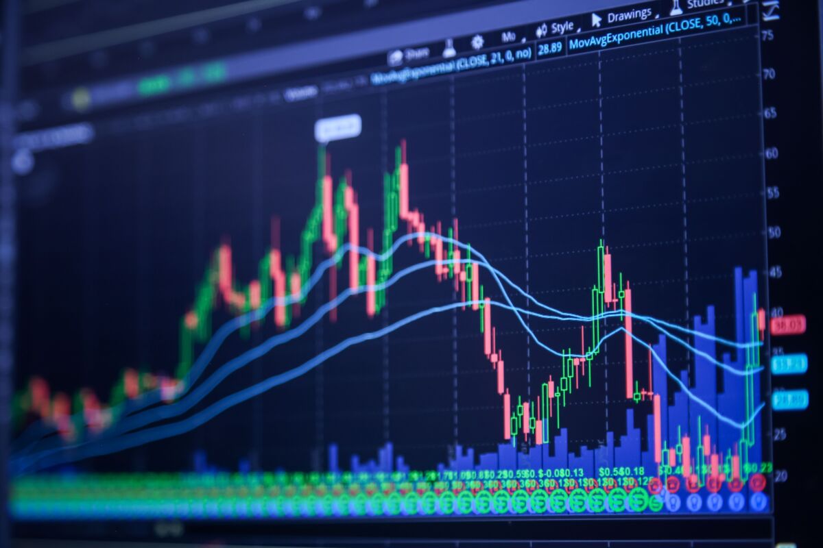 bloomberg.com - Preeti Singh - Retail Wealth Becomes Goldmine for $240 Billion Secondaries Boom