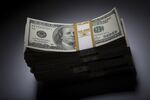 1503907657_U.S._Dollar_Currency