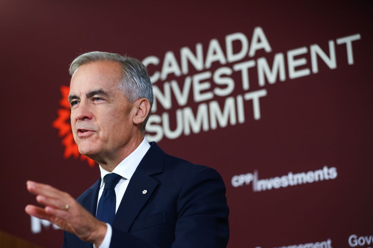 bloomberg.com - Erik Schatzker - Canada Takes Page from Emerging-Markets Playbook: New Economy