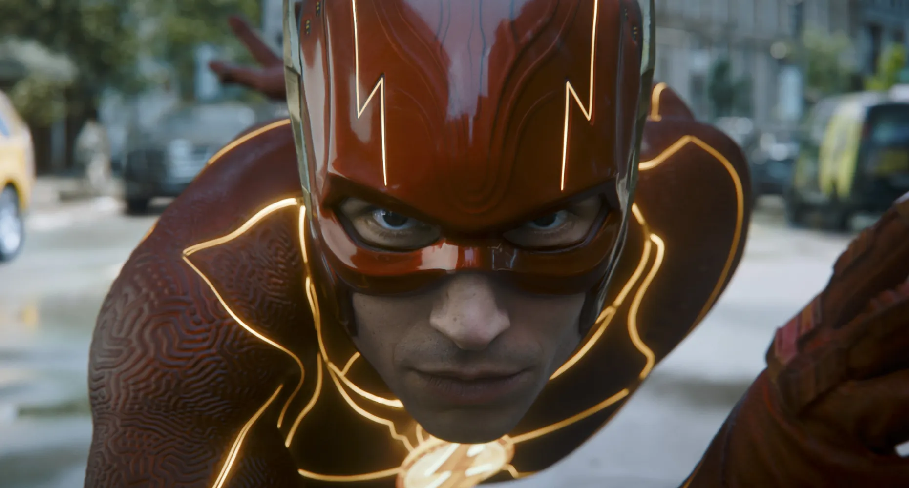 Ezra Miller Is a Disappointing Flash in the Latest DC Multiverse Movie -  Bloomberg