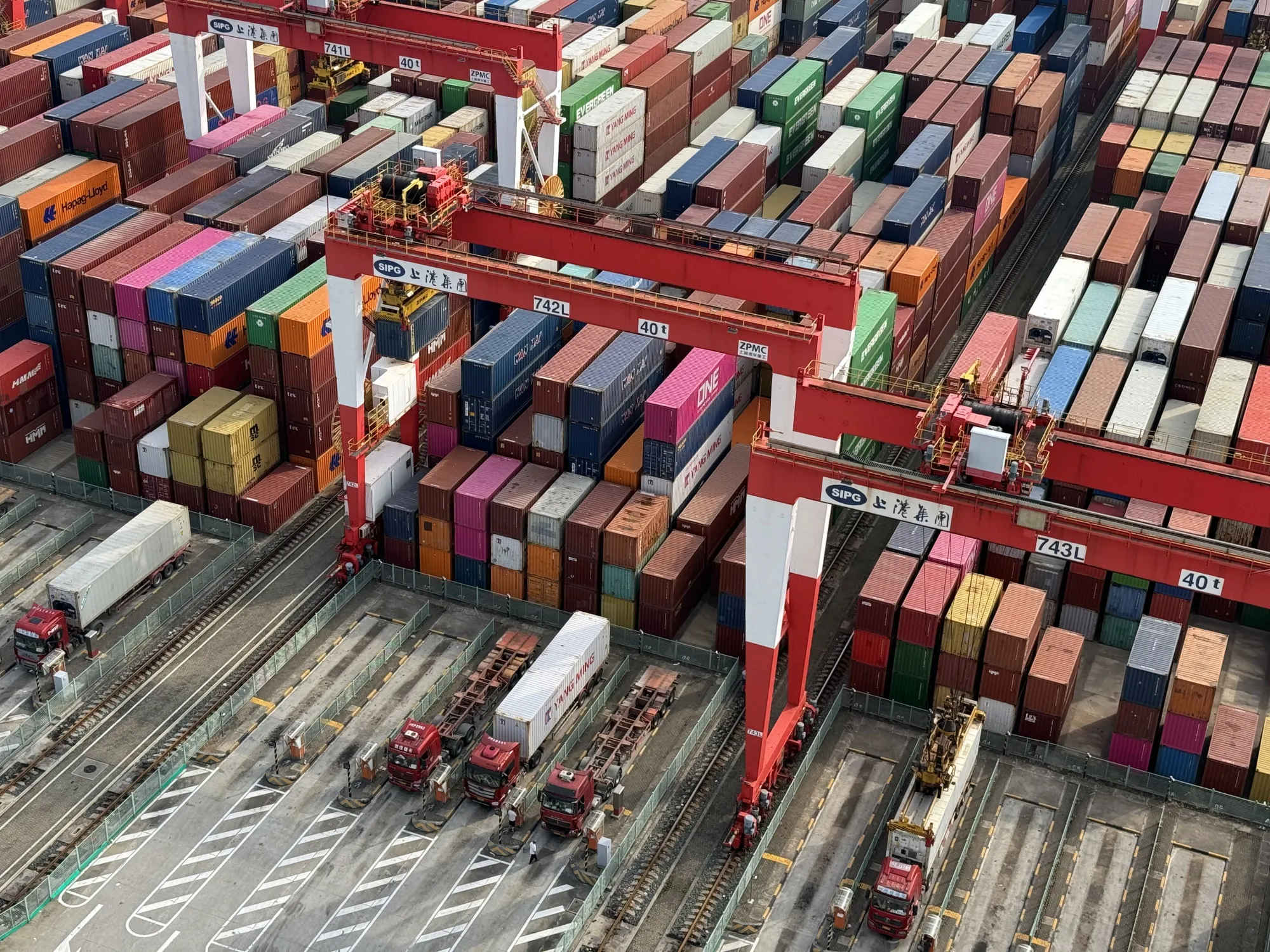 Operations at Yangshan Deepwater Port