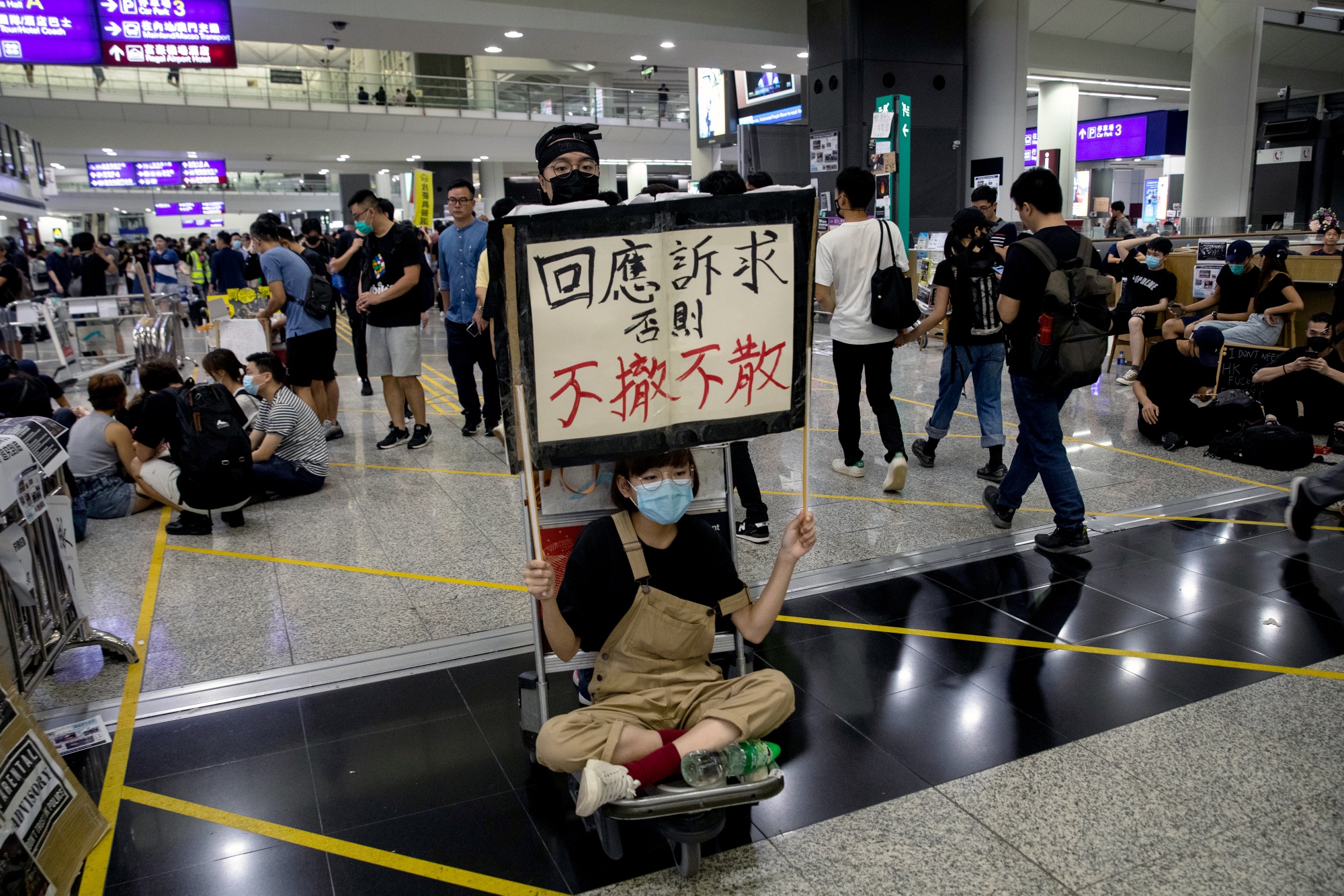 hong kong airlines baggage