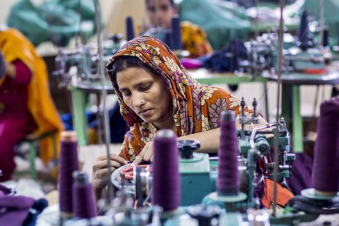 Wal-Mart to Gap Bangladesh Factory Safety Pact Seen Lacking