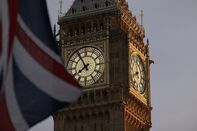 UK Bonds Surge With Rishi Sunak as Frontrunner in Leadership Race