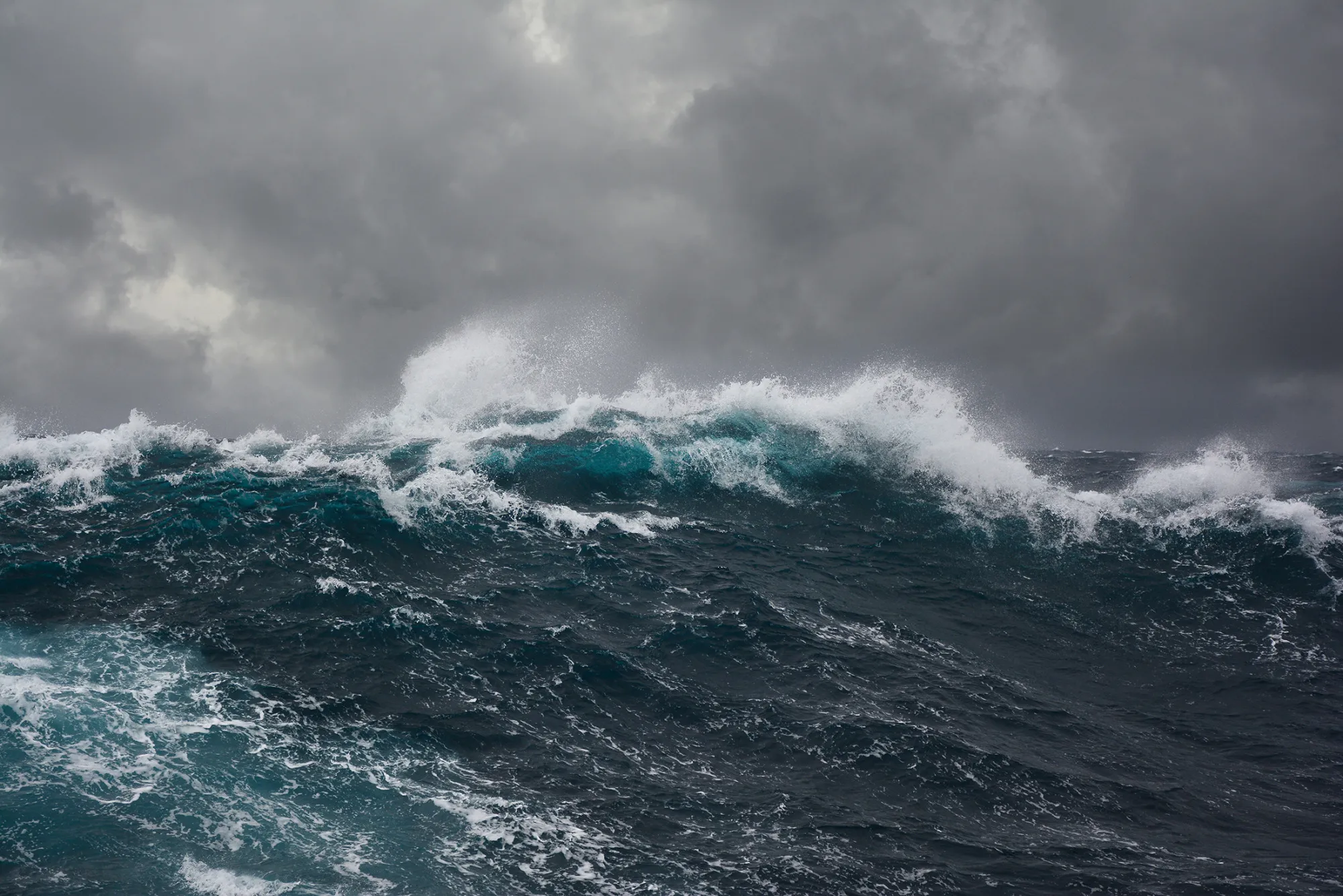 1497301532_rf-ocean-storm