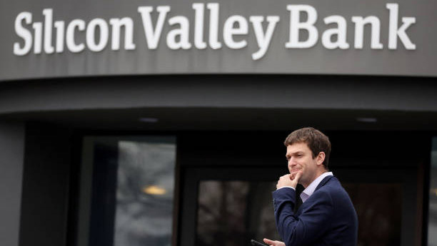 Photo of VCs Weren't Obligated to Save Save Silicon Valley Bank, Thiel Capital's Selby Says