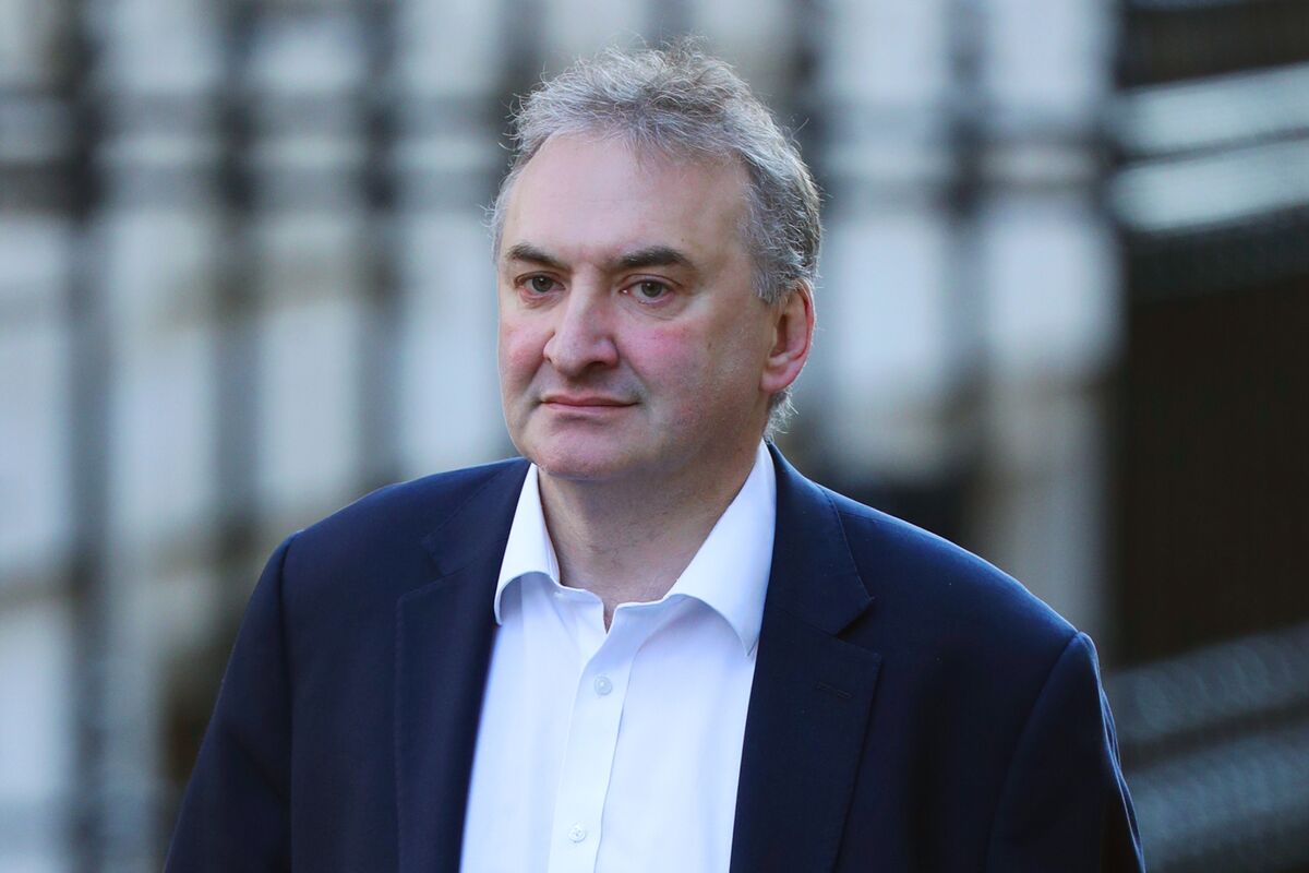 Starmer to Lose Third Top Official With Wormald Expected to Quit