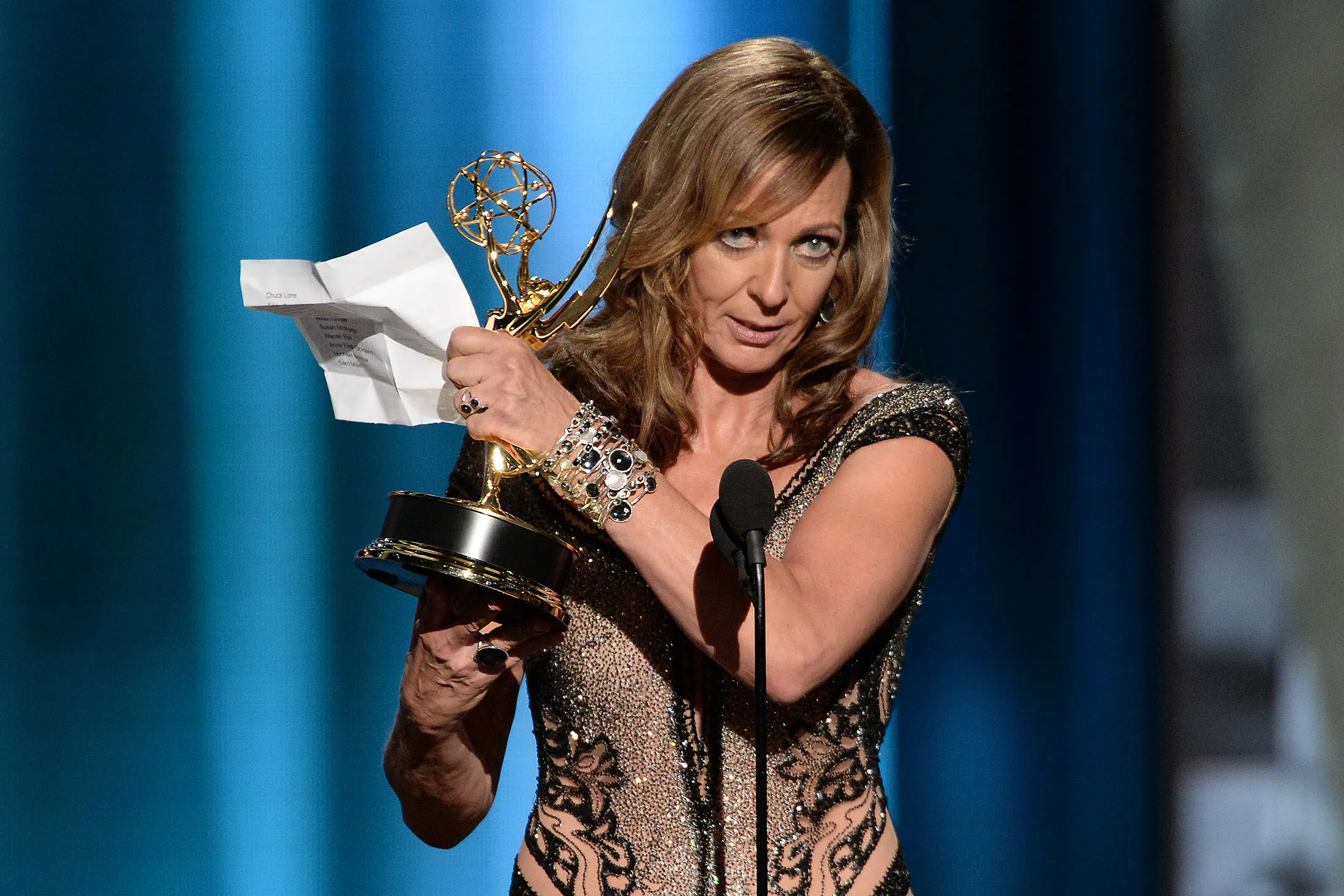 Allison Janney accepts the award for outstanding supporting actress in a comedy series for “Mom” at the 67th Primetime Emmy Awards on Sunday.
