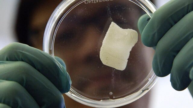 Bloomberg business news