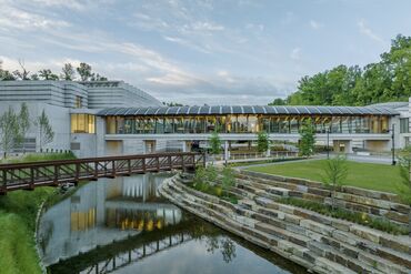 In Arkansas, a Fast-Growing Museum Anchors an Unusual Campus