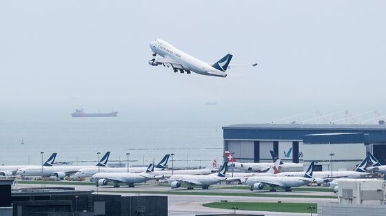 After Rollicking Start, Cathay Pacific Shares Return to Earth