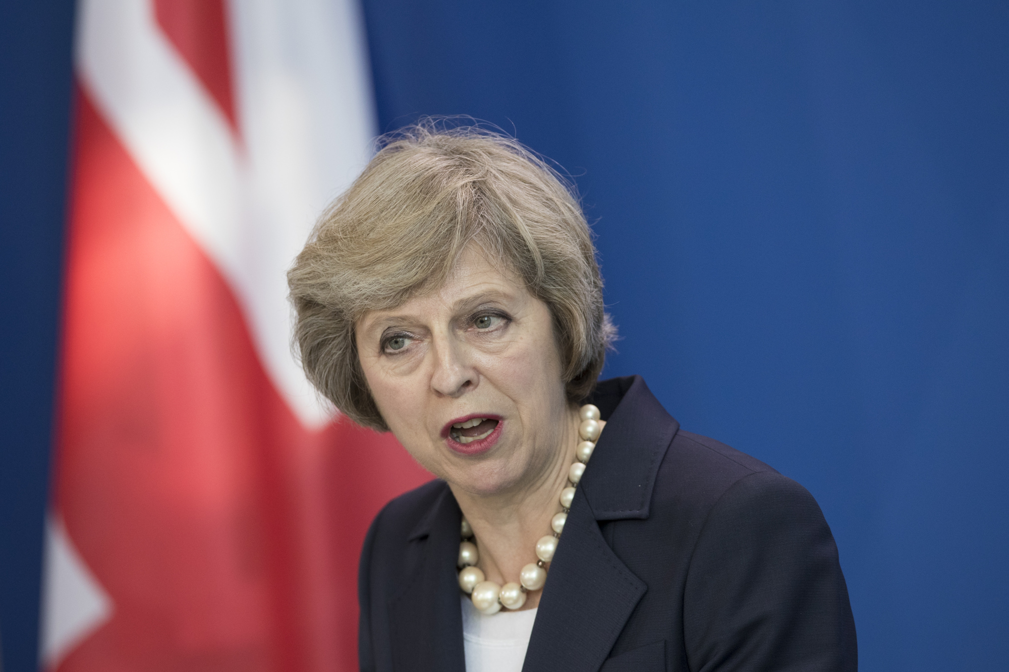 メイ英首相、EU離脱交渉で議会の役割ぼかす－採決を明言せず - Bloomberg