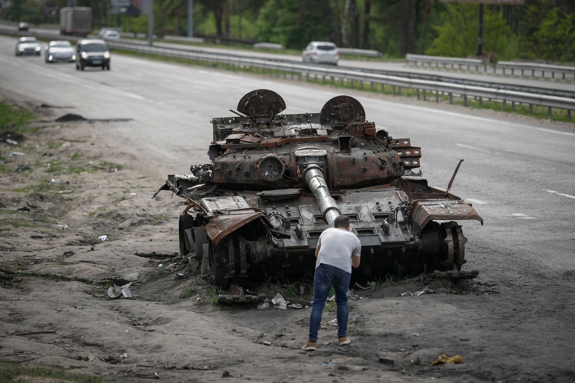 Life in Ukraine's trenches: Wait for Western weapons and Russia's next move  - Washington Post
