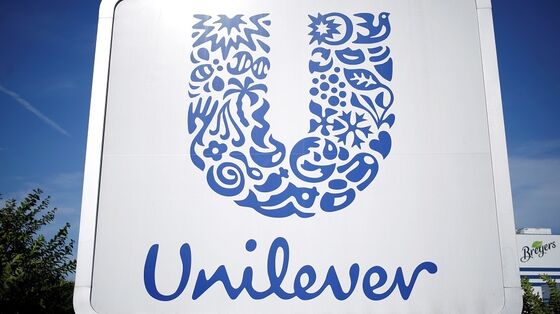 Unilever to Cut 15% of Senior Managers as Peltz Adds Pressure
