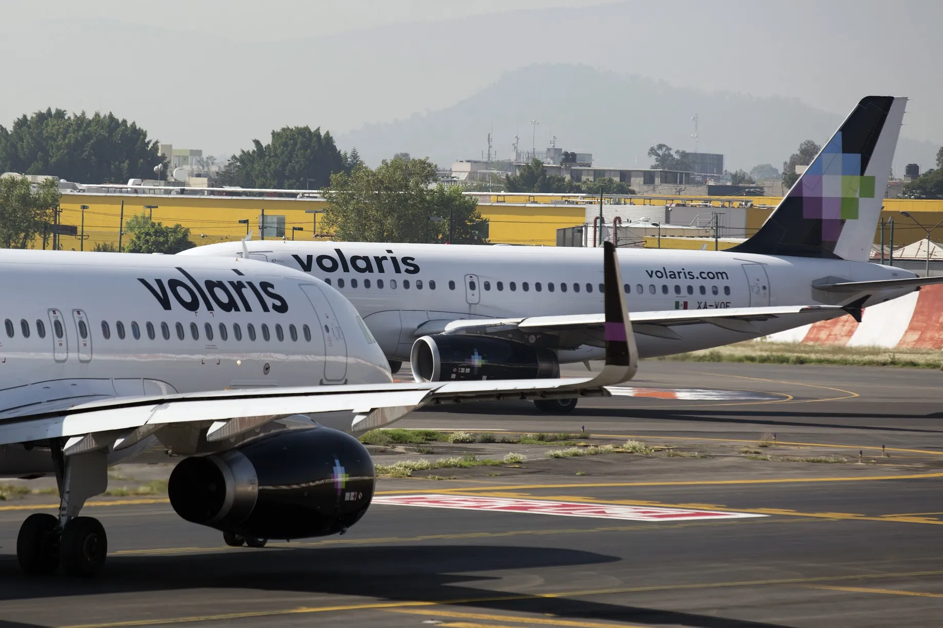 Indigo's Volaris Touts Share Gain in IPO as Aeromexico Struggles