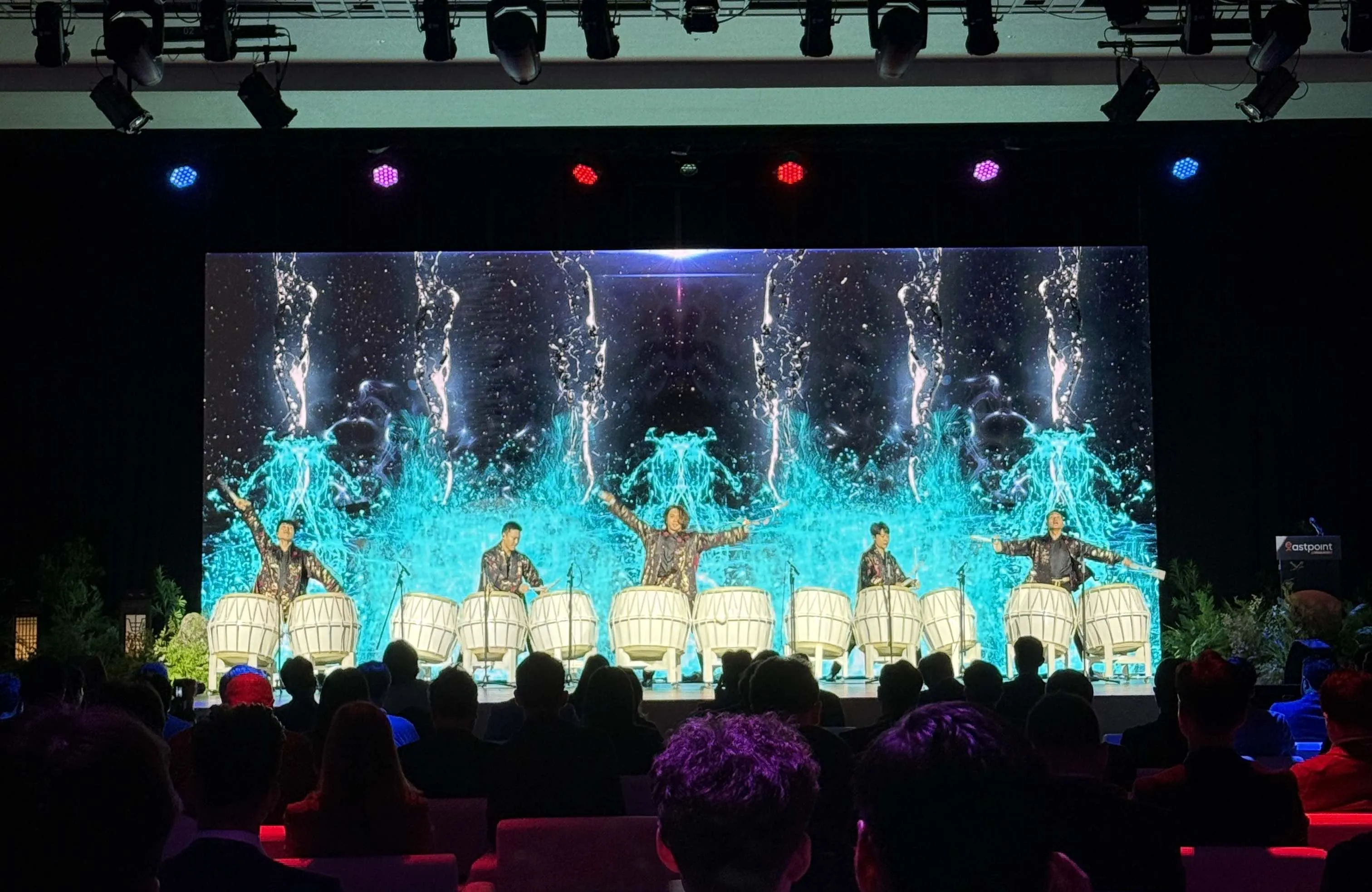 The Trumpification of the Korean Blockchain Scene - Bloomberg