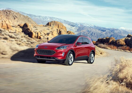 Ford Takes Aim at City Dwellers With Tech-Laden New Escape SUV