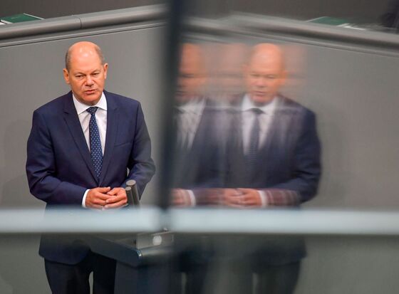 Scholz Readies Reforms to Ease Wirecard Scandal Pressure