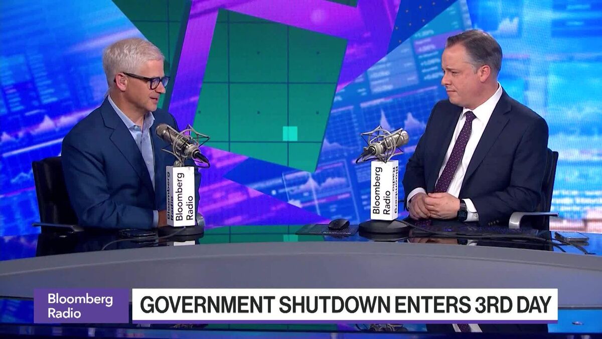 ⚫️ BLOOMBERG: "Patrick McHenry analizza il futuro dei partiti durante il blocco del governo e ricorda le votazioni per la destituzione di Kevin McCarthy"