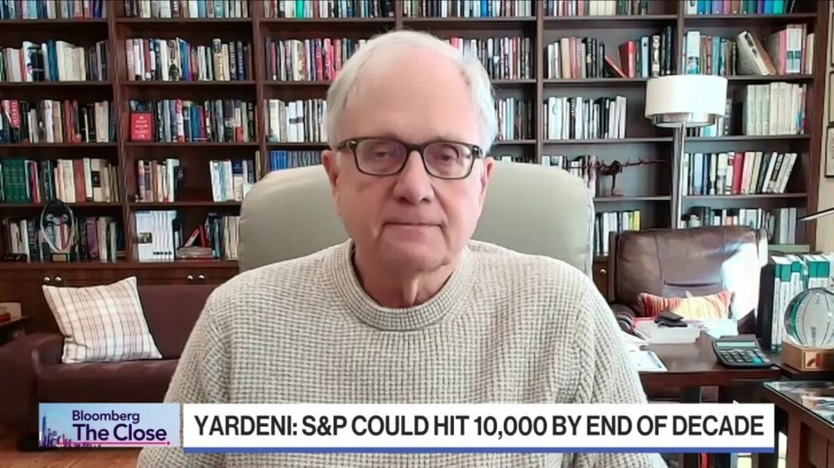 Yardeni Sees Investors 'Scrambling for AI Immunity' in Stocks