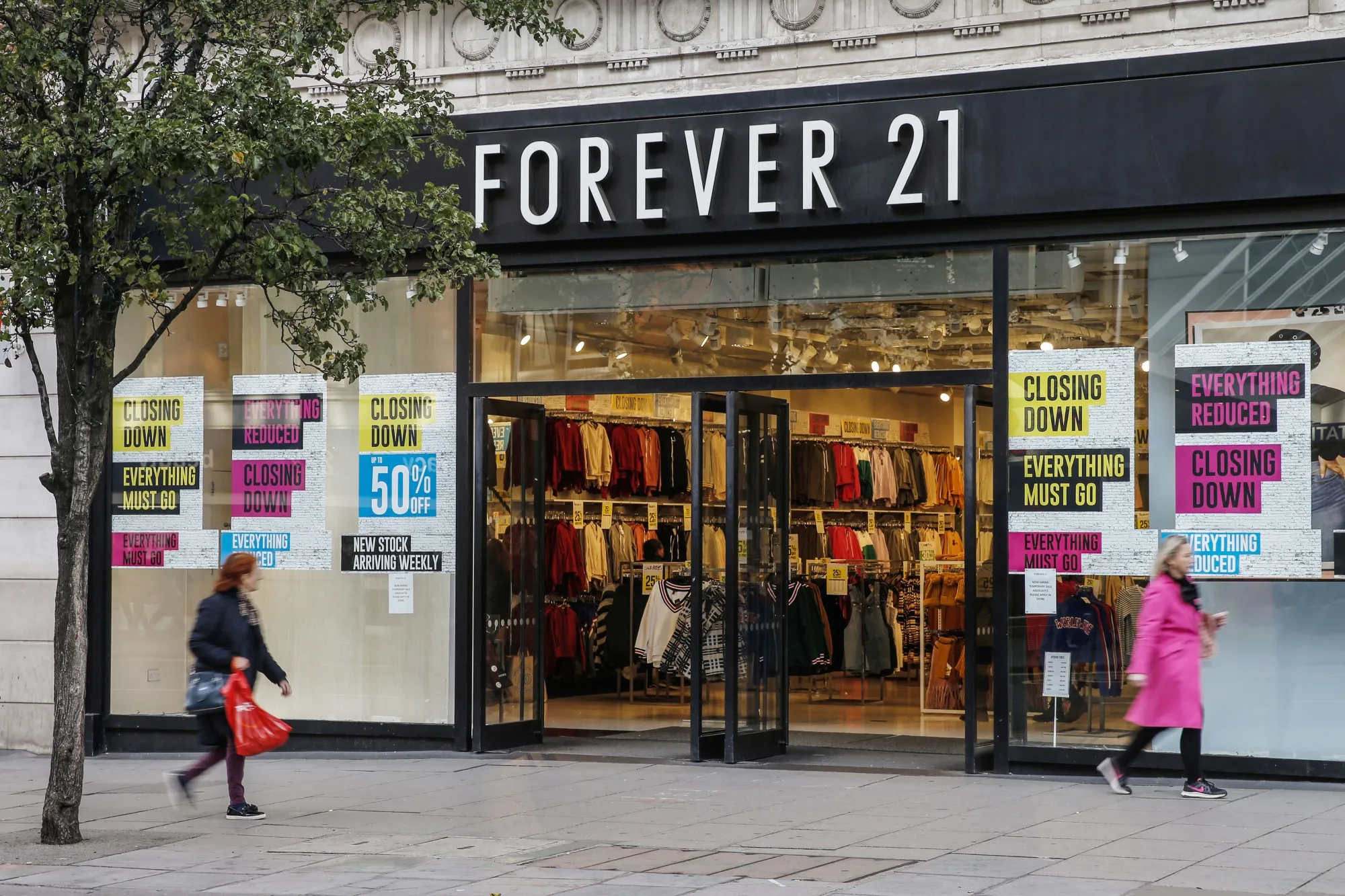 Forever 21 Taps H M Executive Daniel Kulle to Take Over as CEO Bloomberg