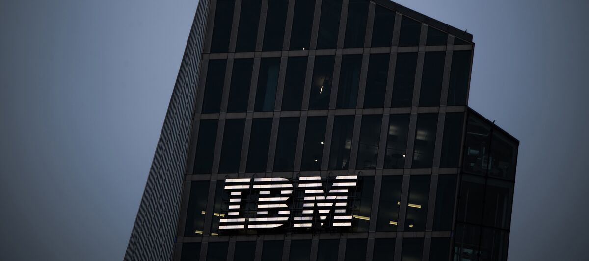 <p>IBM Reports First Quarterly Revenue Growth Since 2018 on Cloud thumbnail