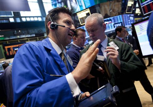 U.S. Stocks Rise After Weaker-Than-Expected GDP, Jobless Claims