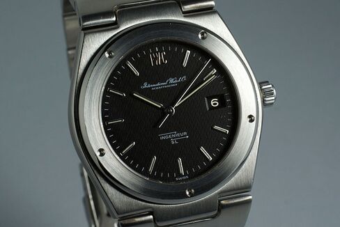 The dial texture is subtle but adds much-needed depth.