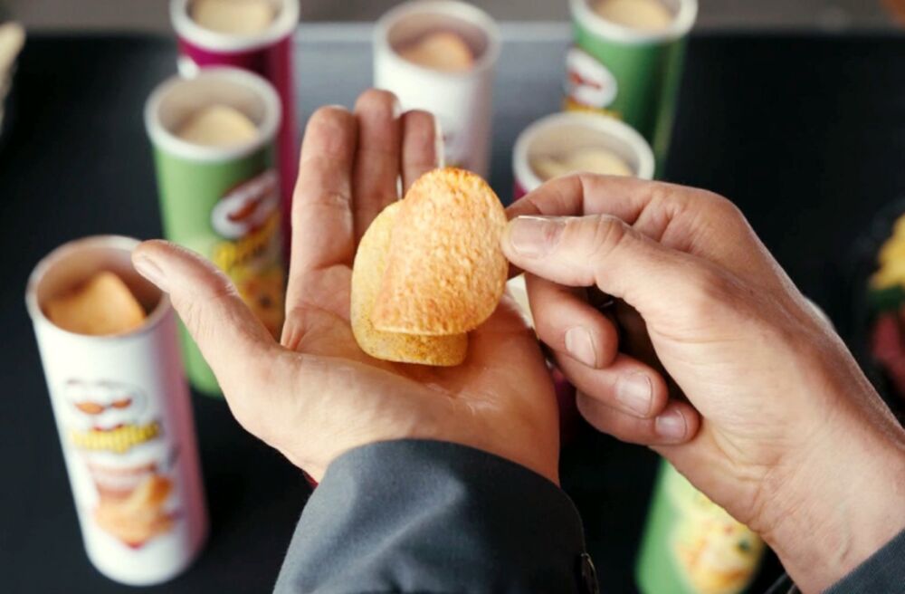 Super Bowl Commercials 19 Pringles Shows Ad Power Bloomberg