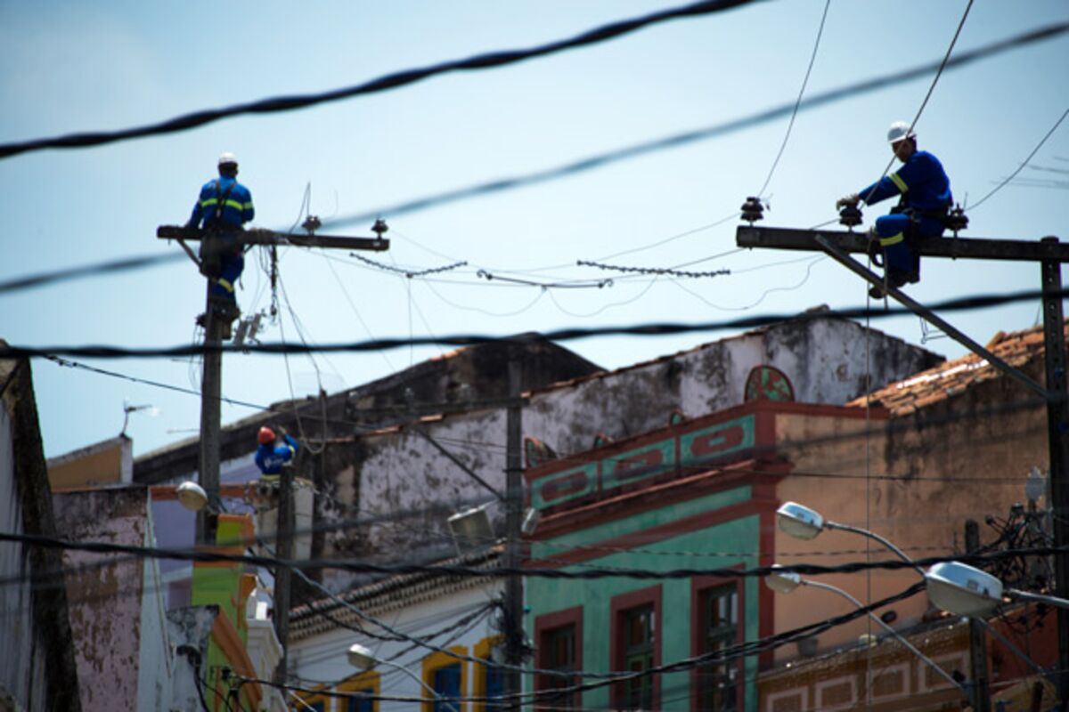 Brazil's Cheaper Electricity Comes at a Cost Bloomberg